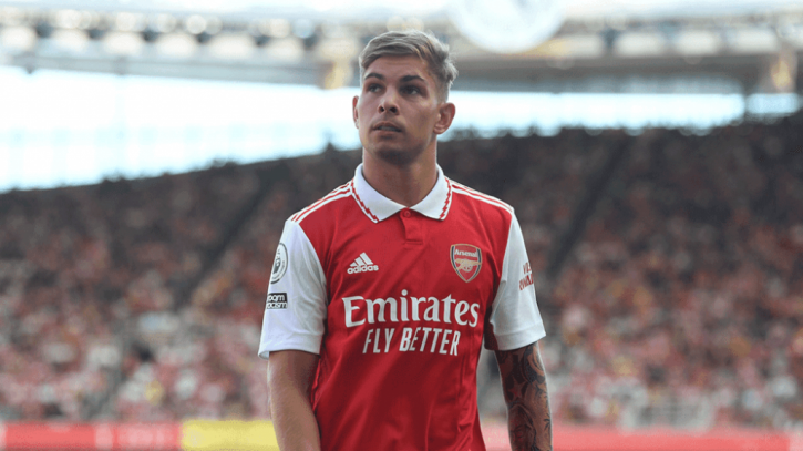 hoi-phuc-than-toc-arsenal-don-chao-su-tro-lai-cua-smith-rowe-sau-world-cup-2022-2